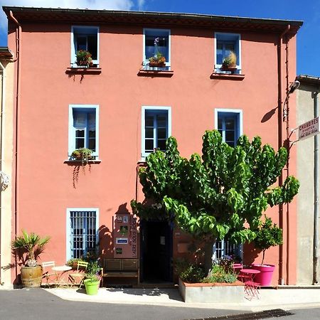 Chambres d'Hôtes et Gîtes- L'Abri sous Roche Tautavel Exterior foto