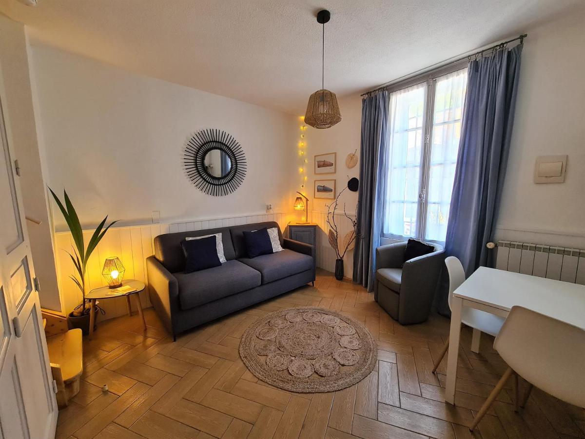 Chambres d'Hôtes et Gîtes- L'Abri sous Roche Tautavel Exterior foto